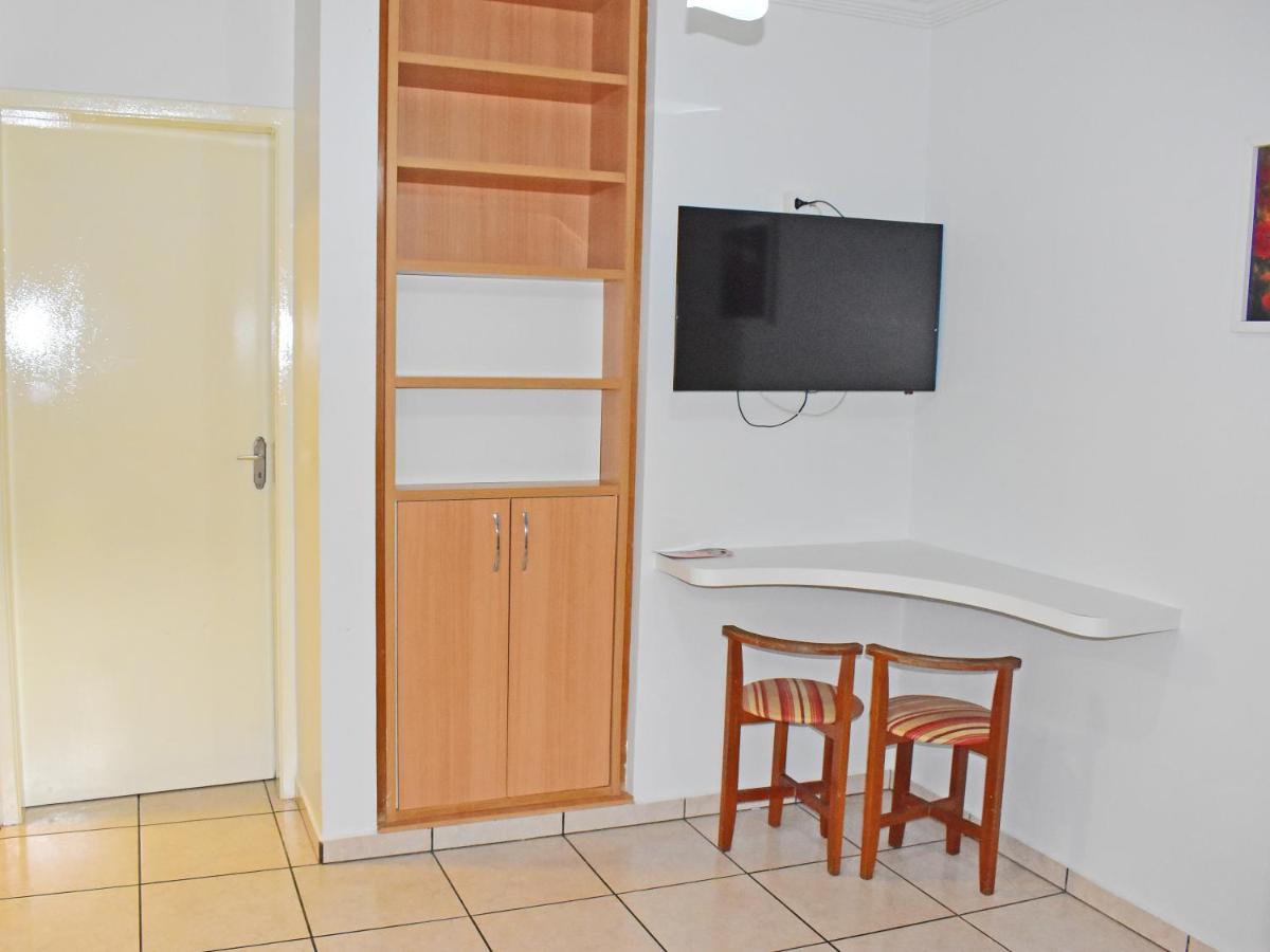 Diroma Fiori C/ Diversas Piscinas Aparthotel *